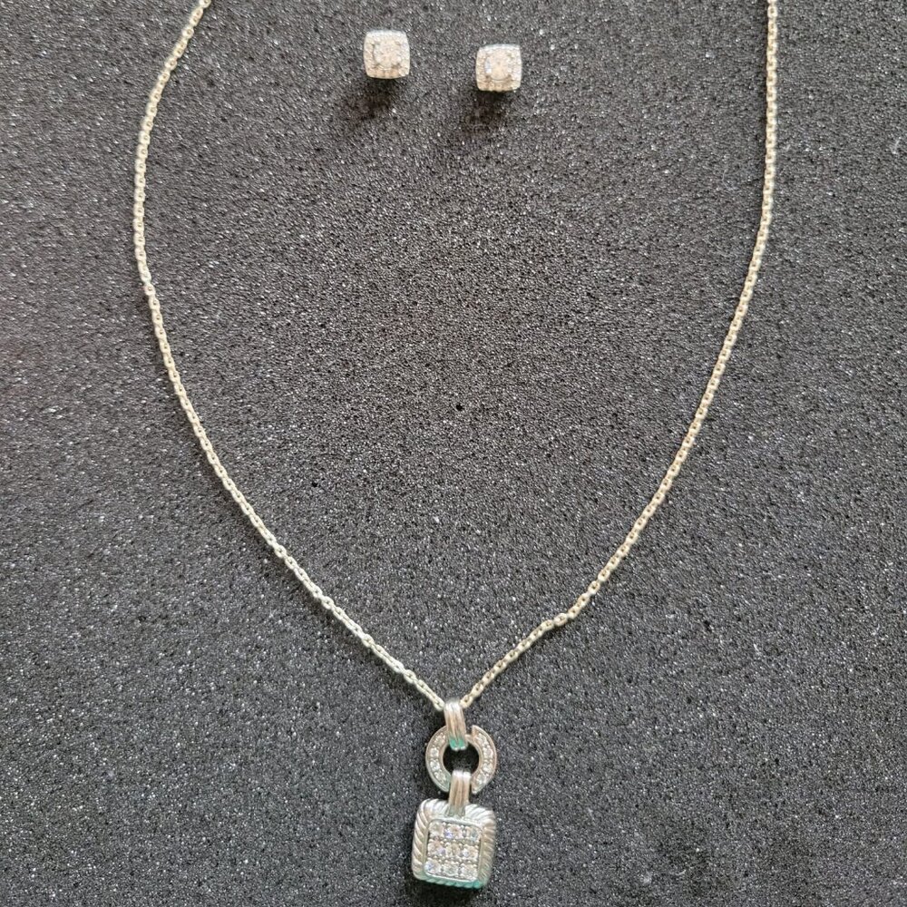 925 Sterling Silver Jewelry Set (Necklace + Earrings)